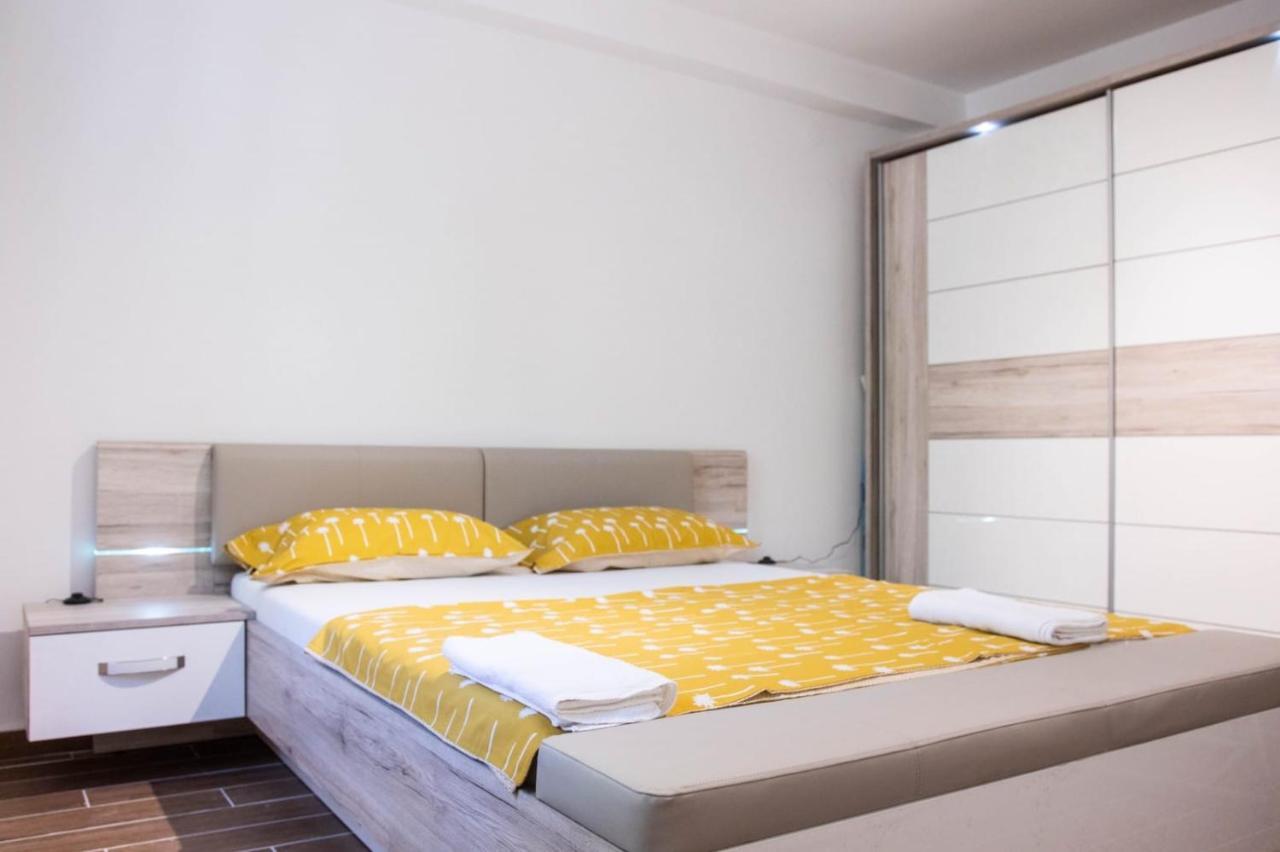 Campi D'Oro Lägenhet Kotor Exteriör bild